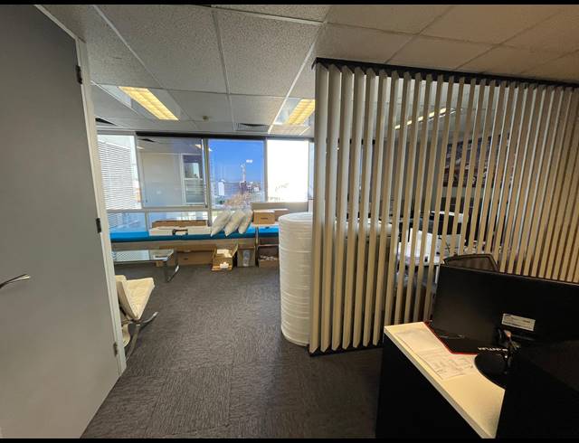 76.20M² OFFICE TO LET IN CLAREMONT
